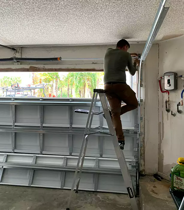 Garage Door Roller Replacement Cutler Bay in Cutler Bay, FL